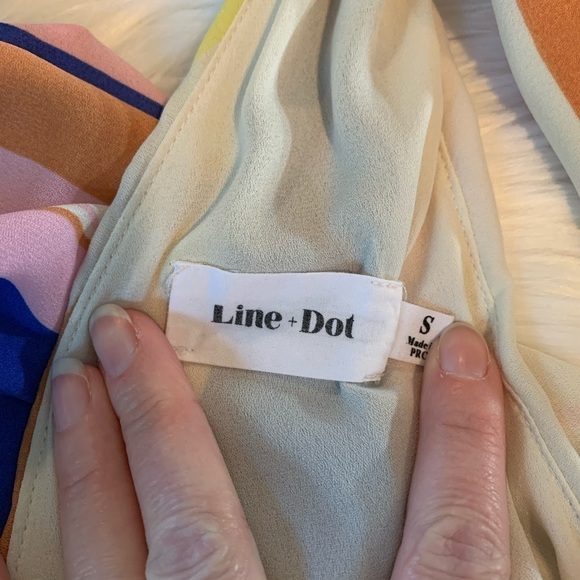 Line & Dot Sleeveless Romper size Small - Picture 12 of 15